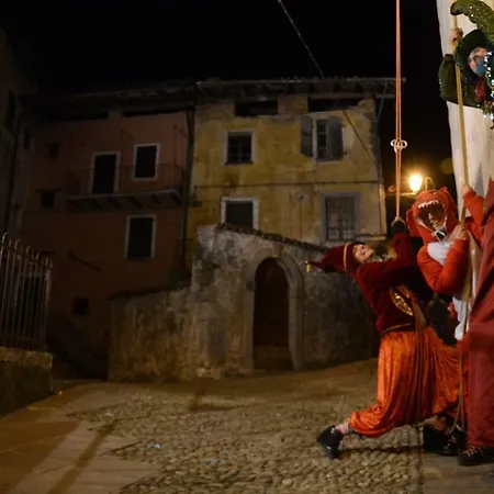 Casa Torre B&B Ono Degno