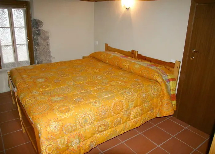 Casa Torre 3* Ono Degno