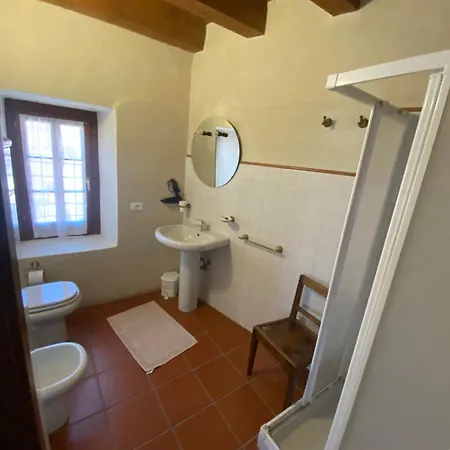 Casa Torre 3* Ono Degno